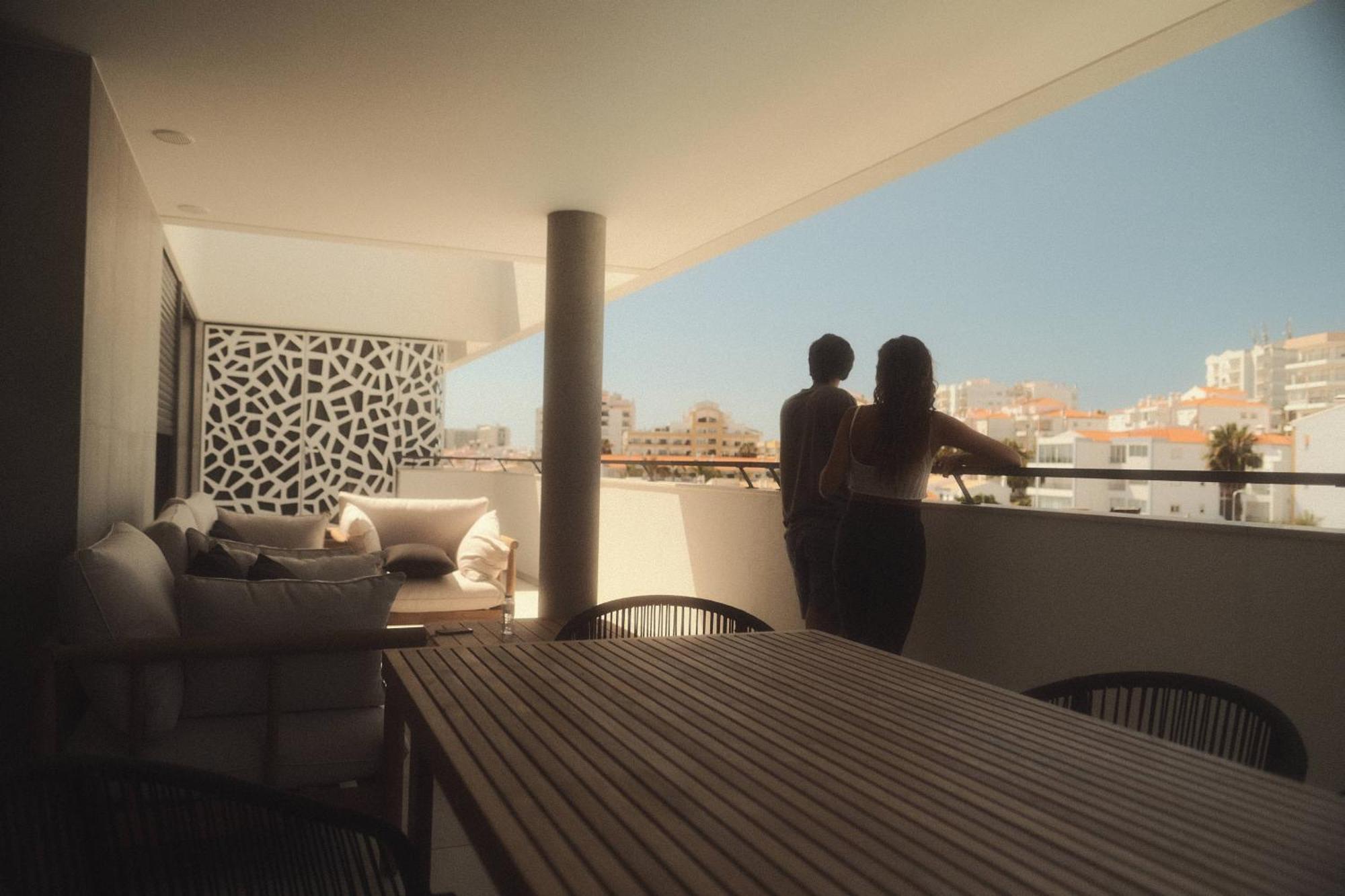 Casaluxo New 2br Pool View * Lagos
